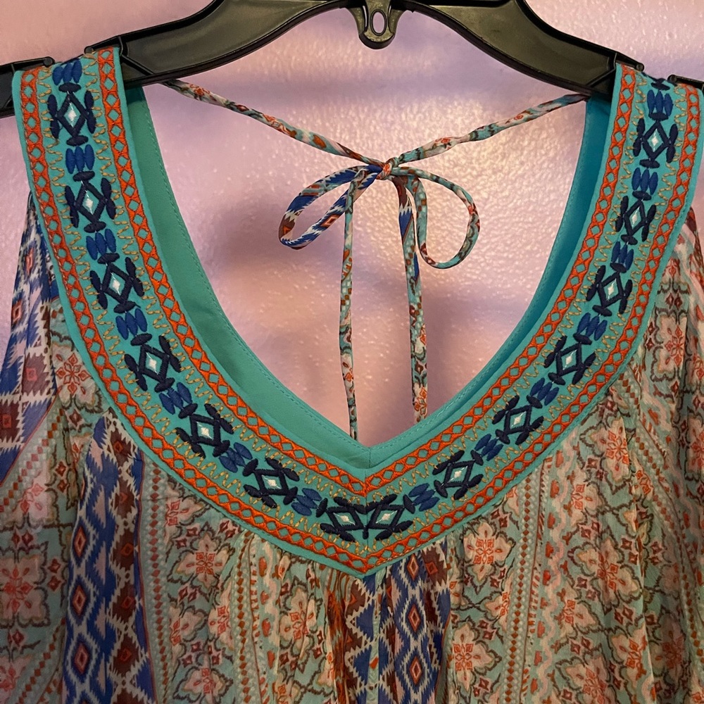 Open Shoulder Top - Picture 3 of 7